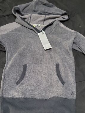 Anue By New Balance Size Small Hooded Pullover NWT